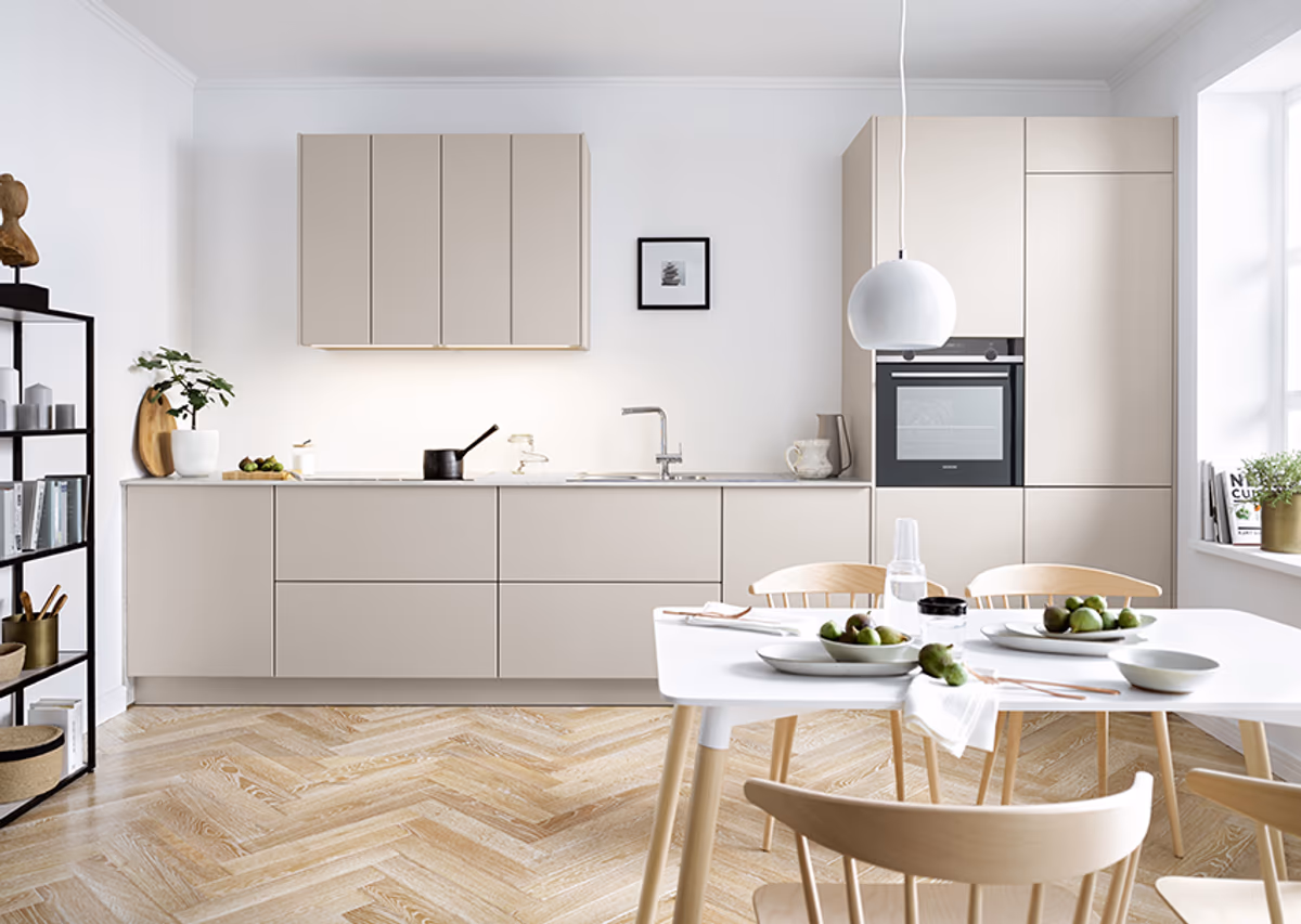 Küchenzeile 51.190 5 525, Sandgrau matt