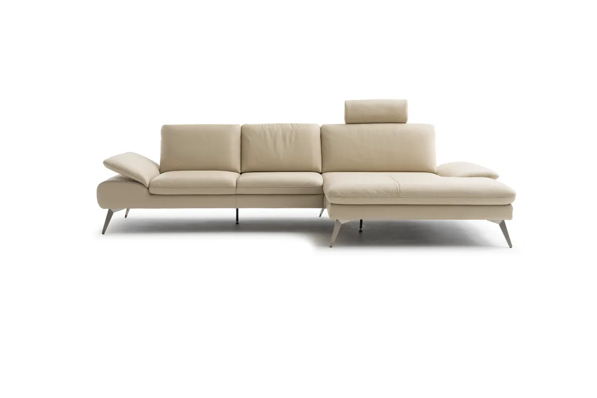 Ecksofa Collina - 2,5-Sitzer, Longchair rechts, inklusive Kopfstütze, Leder, Ecru