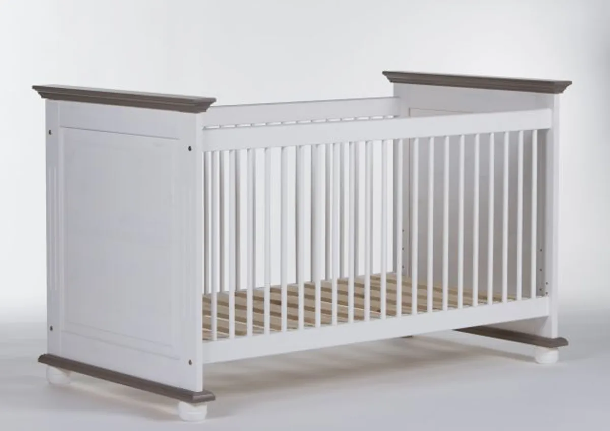 Babybett - Liegefläche ca. 70x140 cm, Weiß, Lava