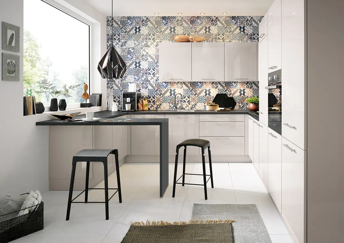 U-Küche 51.160 4 525, Sandgrau hochglanz