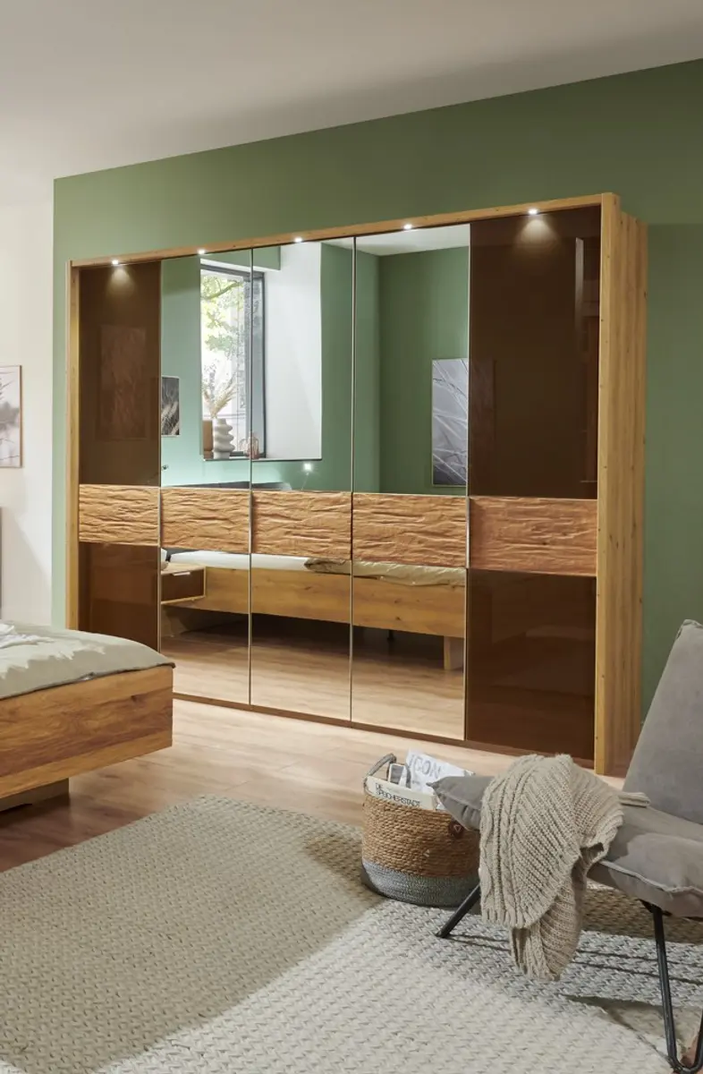 Drehtürenschrank - inkl. Passepartout mit LED-Beleuchtung, B ca. 256,4 cm, Bianco-Eiche teilmassiv, Querriegel massiv, Glas Mocca