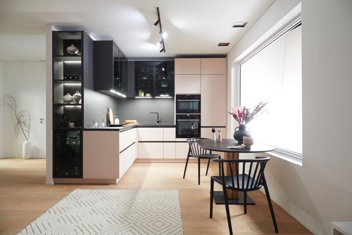 L-Küche 54.160 CO 6 522, Zartrose samtmatt 