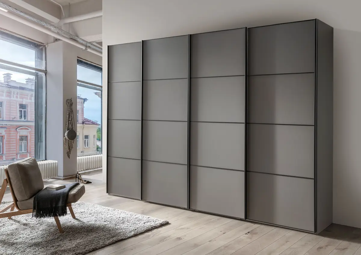 Schwebetürenschrank - B. ca. 330 cm, Graphit