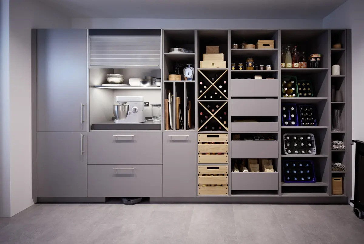 Speisekammer 50.100 CO 9 521, Achatgrau