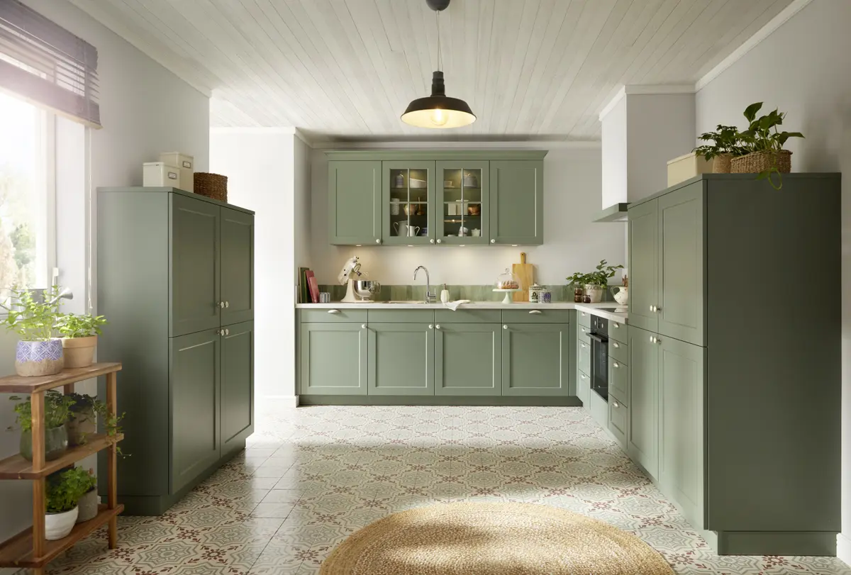 U-Küche 55.230 GL 7 525,  Eukalyptusgrün satin