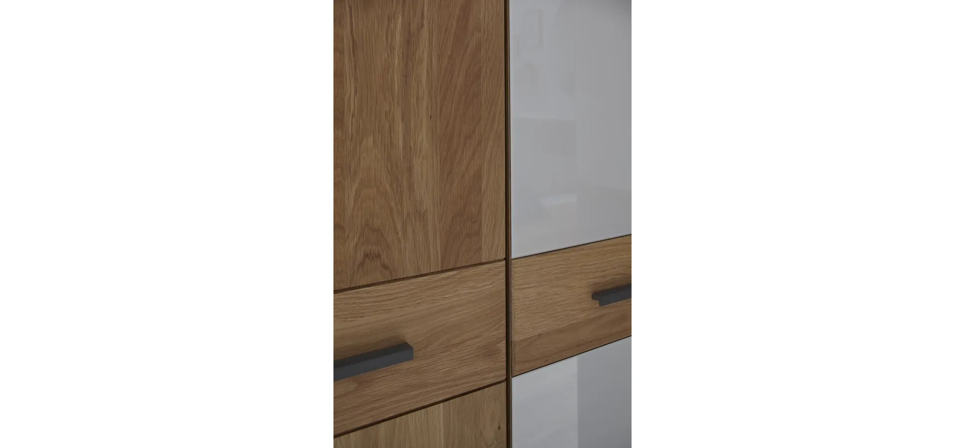 Drehtürenschrank Lenoso - B. ca. 306 cm, Eiche massiv, Glas, Champagner