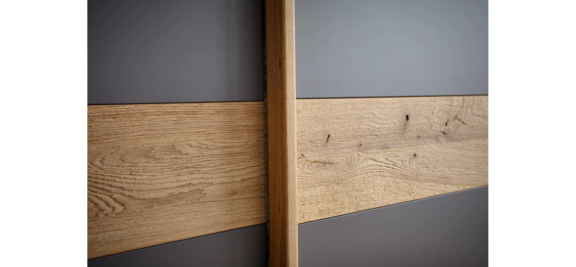 Schwebetürenschrank Viana - inkl. Passepartout, B ca. 271 cm, Lack, Steingrau, Riffholz, Balkeneiche