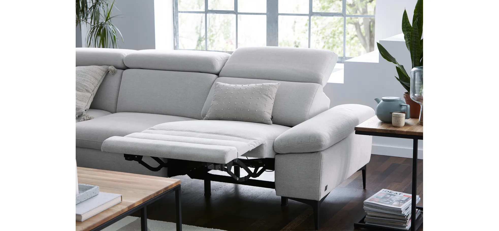 Ecksofa Felipa - Ecke links mit 2,5-Sitzer inkl. Armlehne verstellbar und Rückenlehne/Sitztiefe verstellbar (motorisch), Stoff, Natur