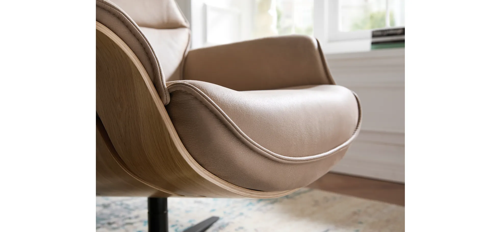 Relaxsessel Perano - Drehbar, Wildeiche hell, Leder, Beige