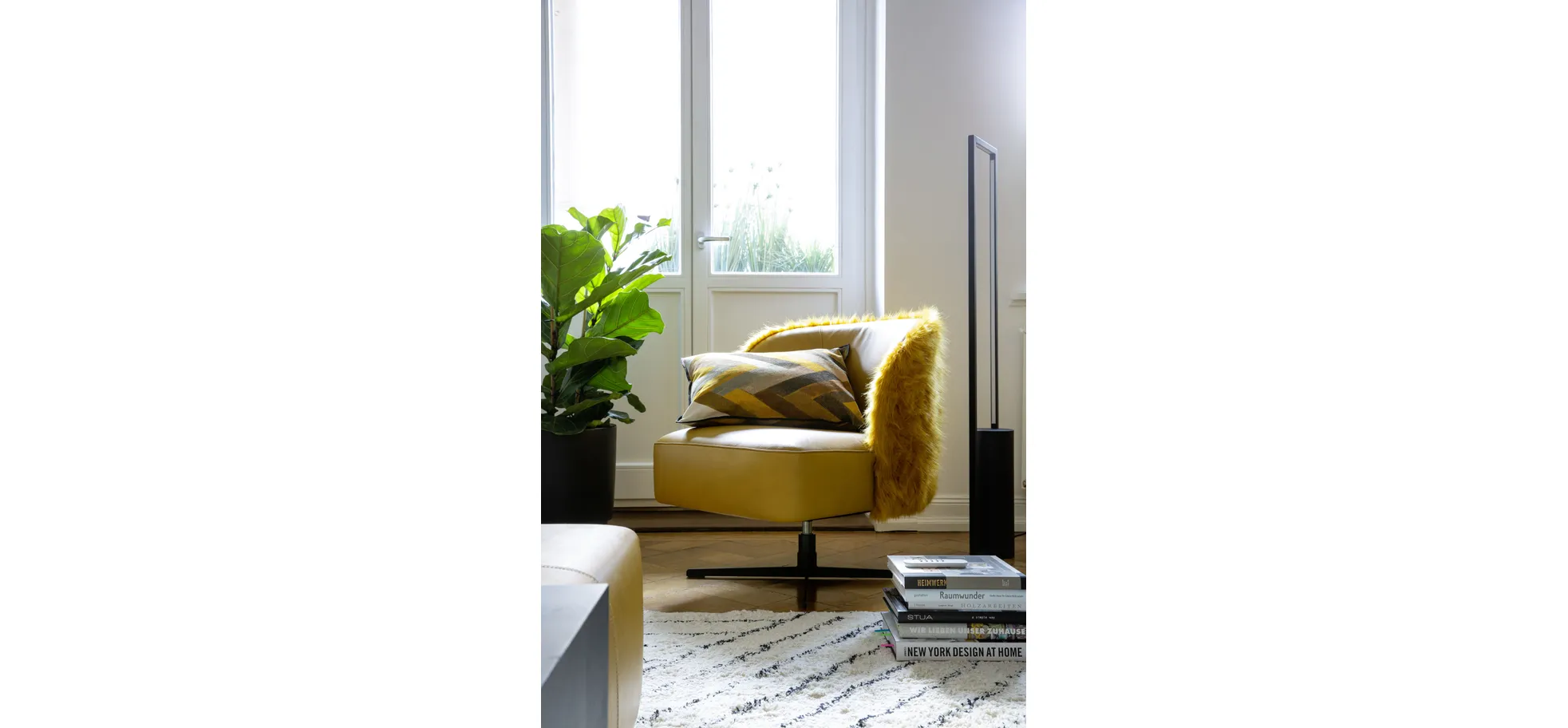 Sessel Cuneo - drehbar, Leder Kurkuma, Stoff, Gold