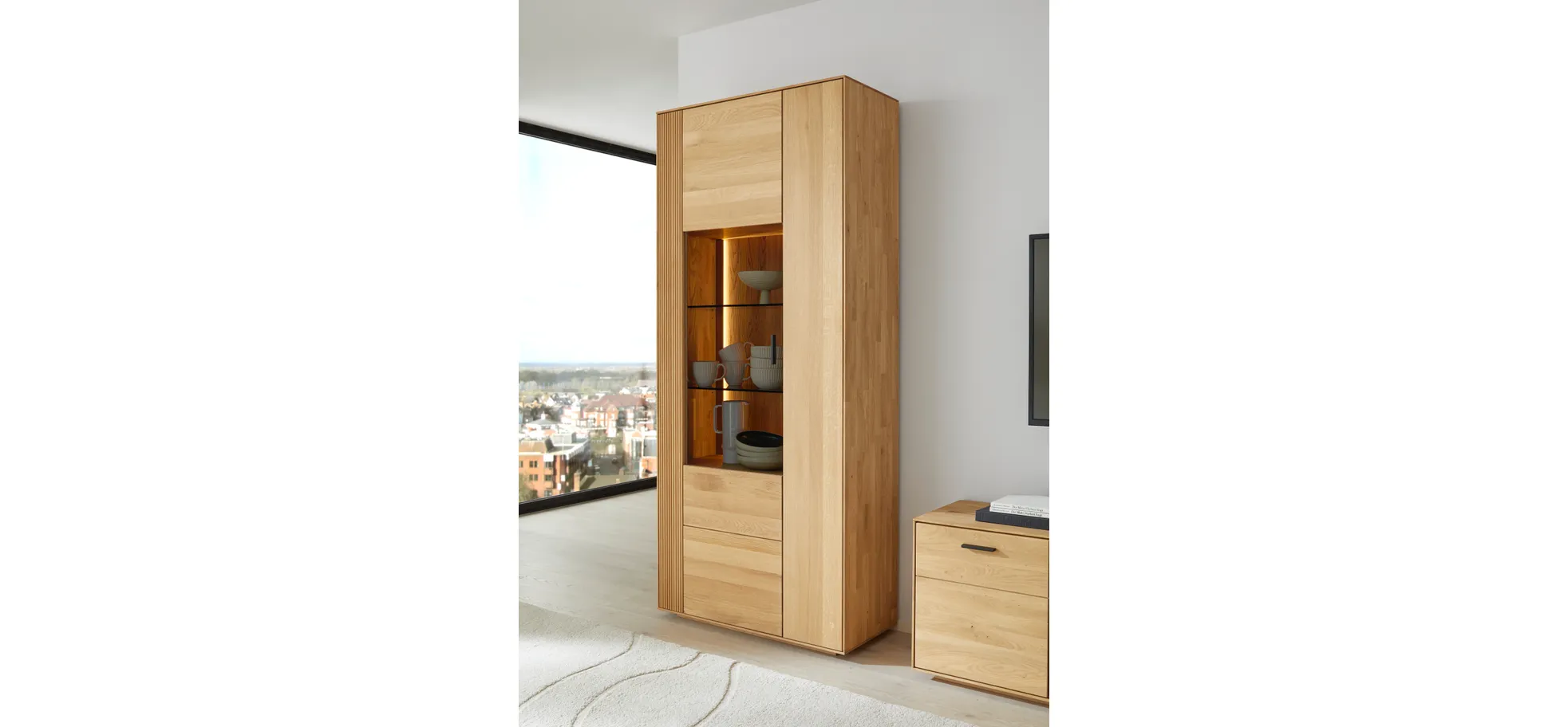 Vitrine Estana - inkl. Beleuchtung, Eiche massiv, legno