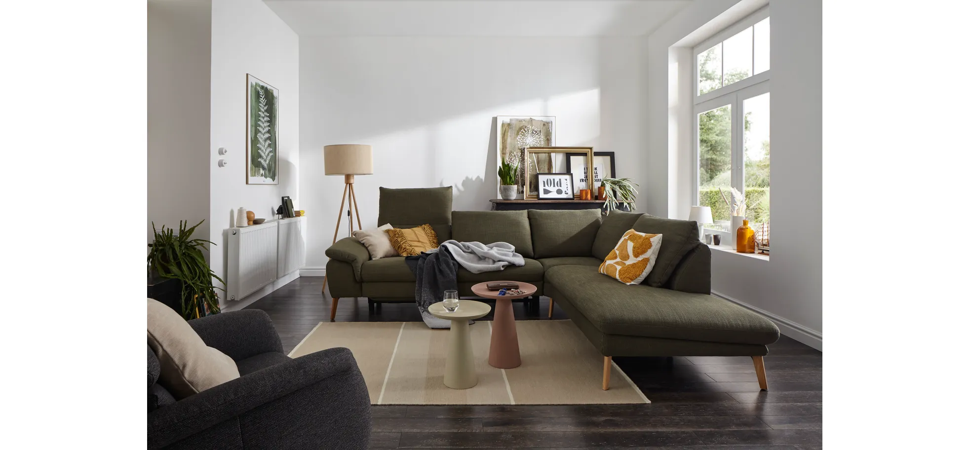 Ecksofa Gotera - 1,5-Sitzer med. + 1,5-Sitzer med. links mit Ecke und Abschlussteil rechts inkl. Rückenlehne verstellbar, Stoff, Olivgrün