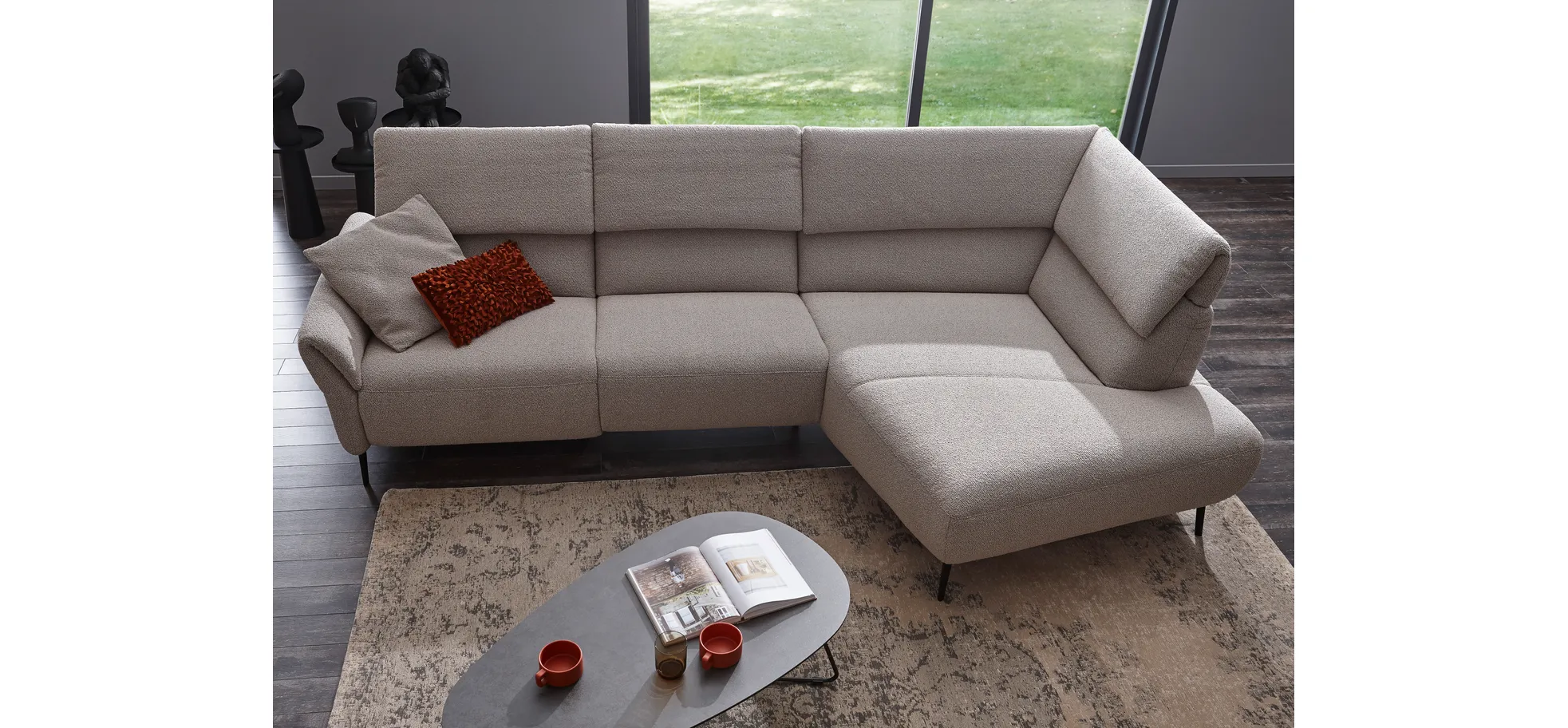 Ecksofa Managa - 2-Sitzer mit Ecke rechts inkl. Relaxfunktion und Kopfteilverstellung (motorisch), Stoff, Natur