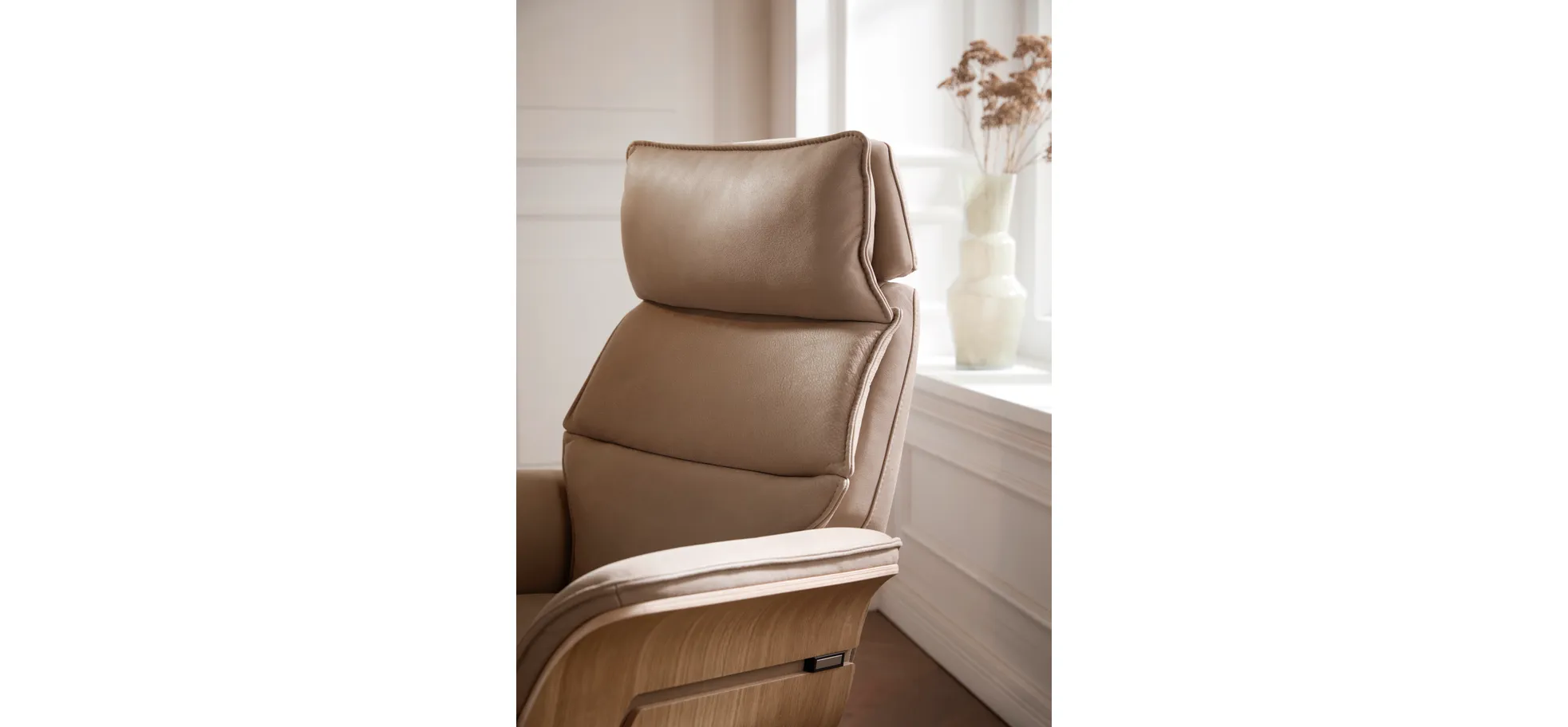 Relaxsessel Perano - Drehbar, Wildeiche hell, Leder, Beige