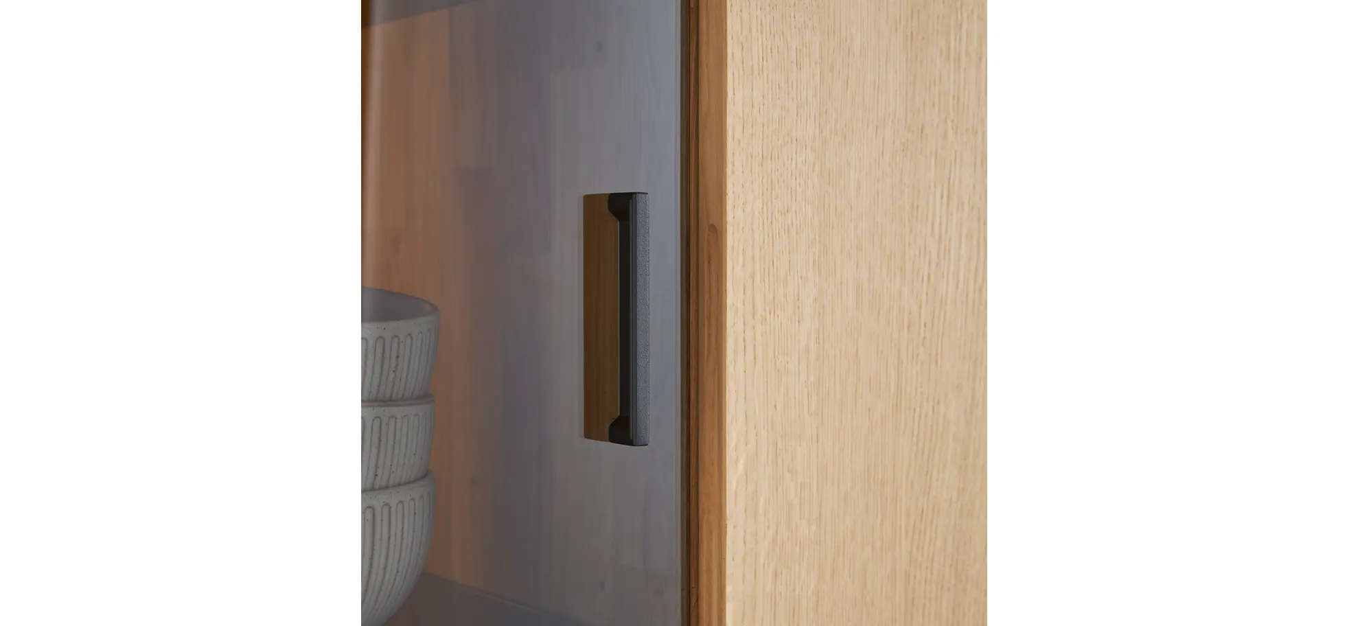 Vitrine Estana - inkl. Beleuchtung, Eiche massiv, legno