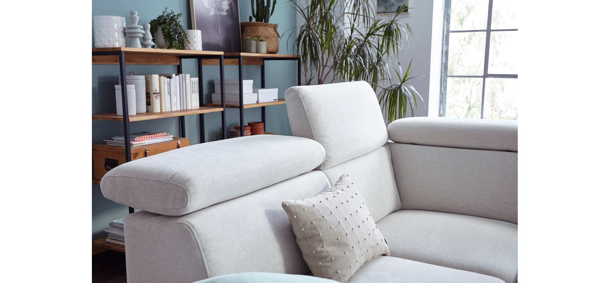 Ecksofa Felipa - Ecke links mit 2,5-Sitzer inkl. Armlehne verstellbar und Rückenlehne/Sitztiefe verstellbar (motorisch), Stoff, Natur