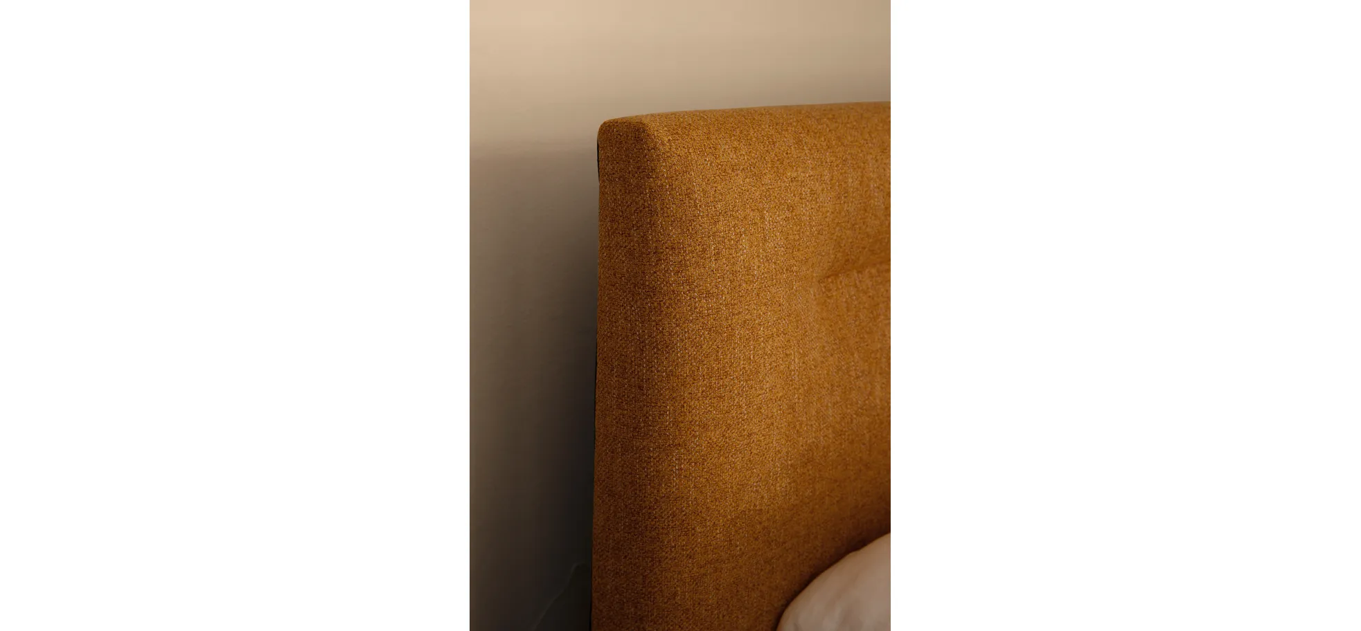 Boxspringbett Navelli 2 - Liegefläche ca. 180x200 cm, Stoff, Kurkuma