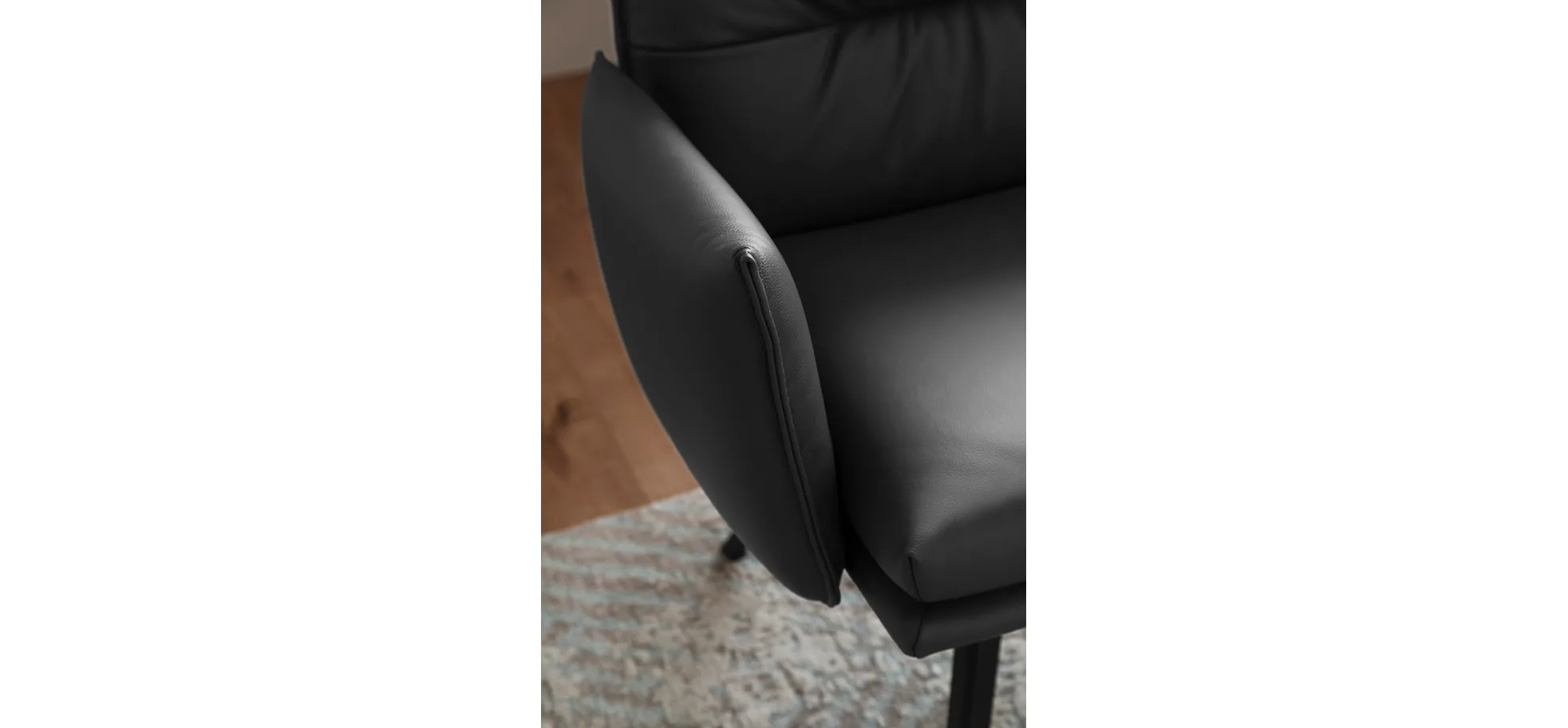 Bank Coscino - 3,5-Sitzer, inklusive Armlehnen, Leder, Schlamm
