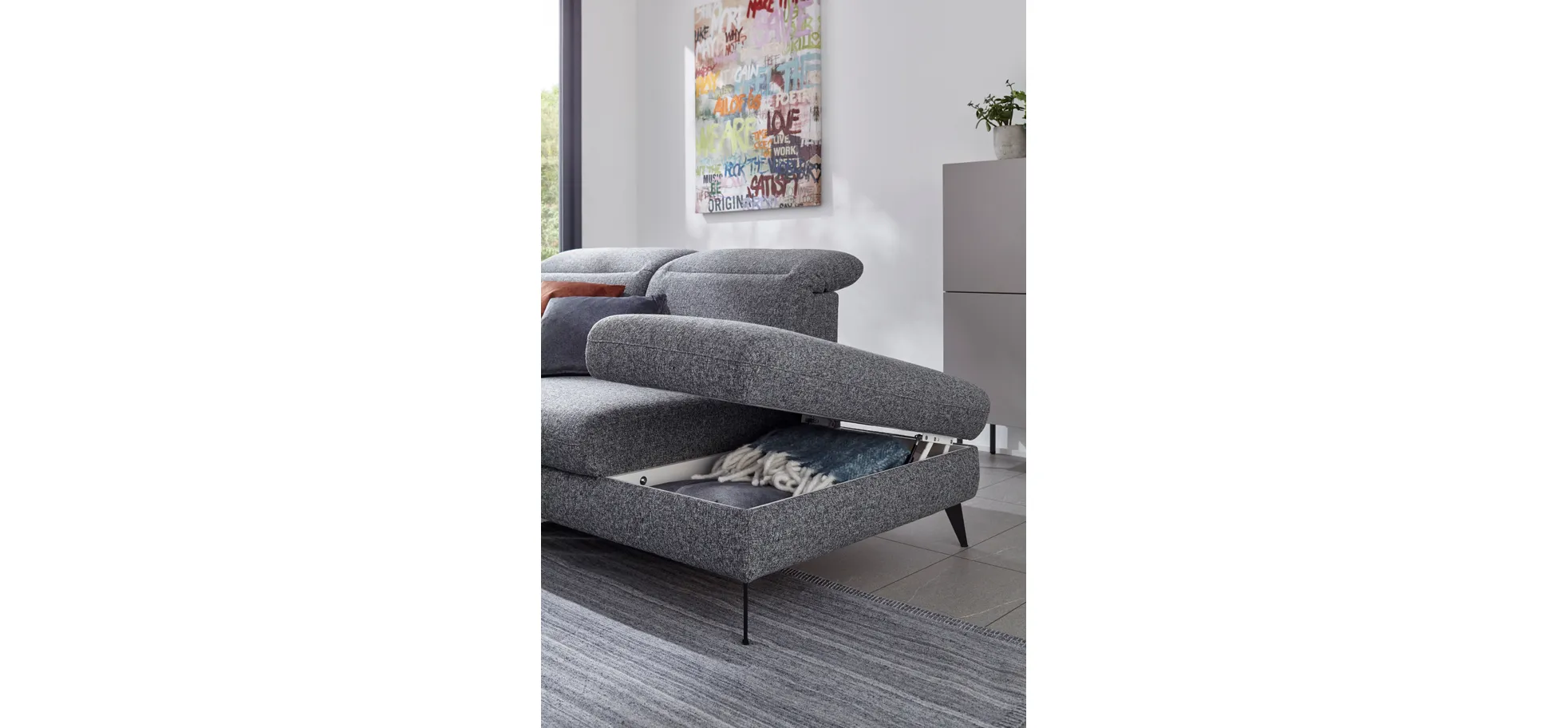 Ecksofa Alegria - 2,5-Sitzer mit Ecke rechts inkl. Schlaffunktion und Kopfteil/ Armteil/ Sitztiefe verstellbar, Stoff, Graublau