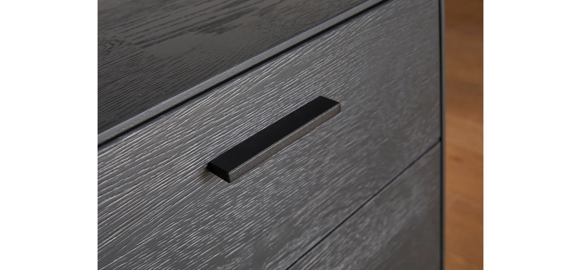 Lowboard Estana - Eiche massiv, Anthrazit 