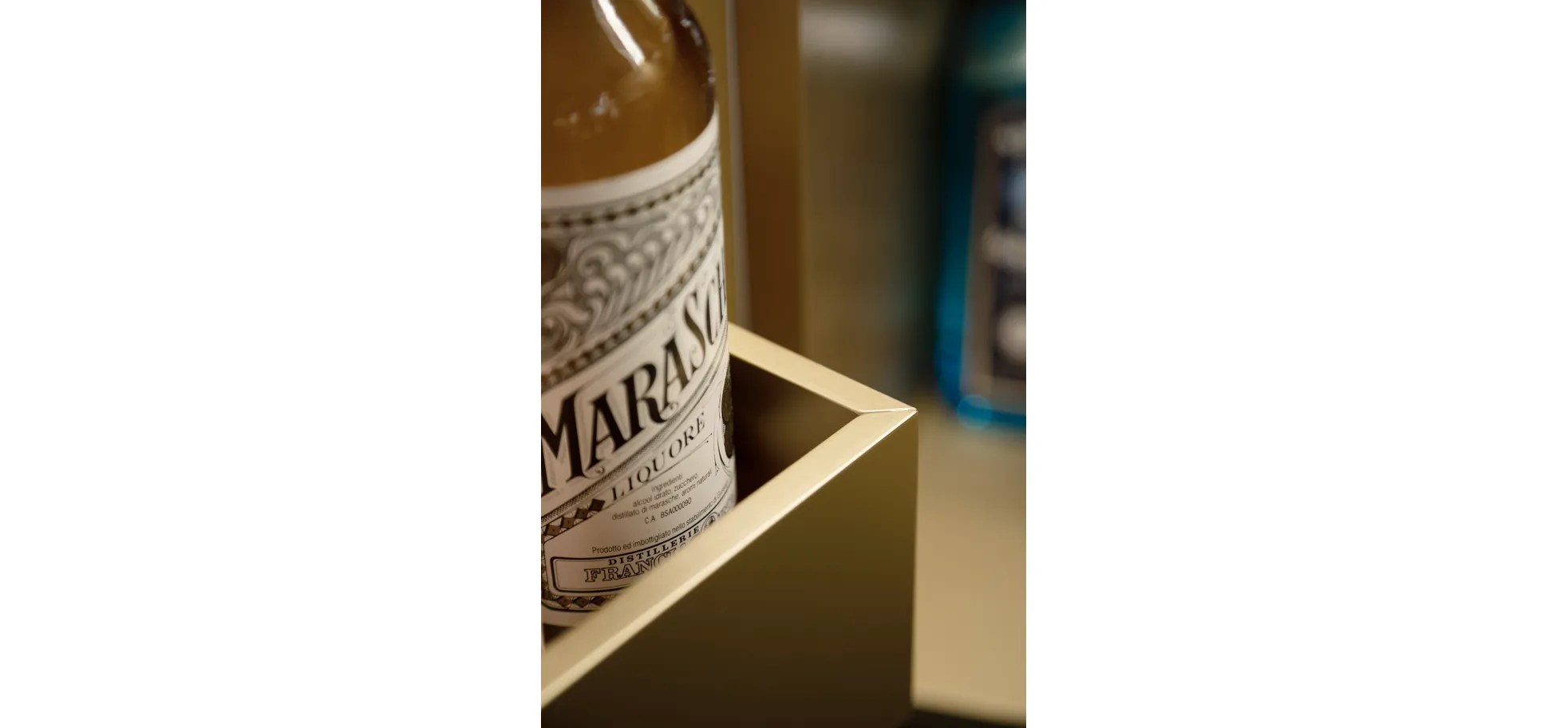 Barschrank 3900 - Lack matt, Goldfarben
