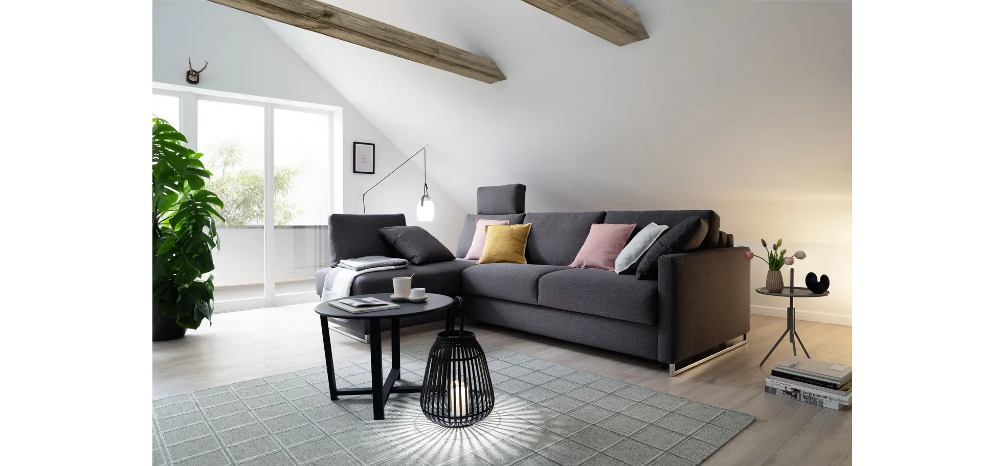 Ecksofa Nuoro - Longchair links mit 2-Sitzer inkl. Schlaffunktion und Bettkasten, Stoff, Grau