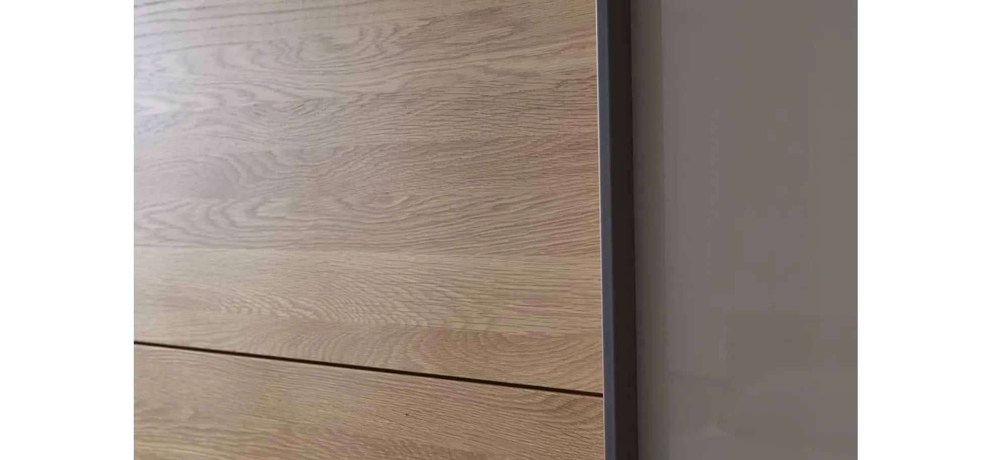 Schwebetürenschrank Lenoso -  B. ca. 260 cm, Eiche massiv, Glas, Champagner