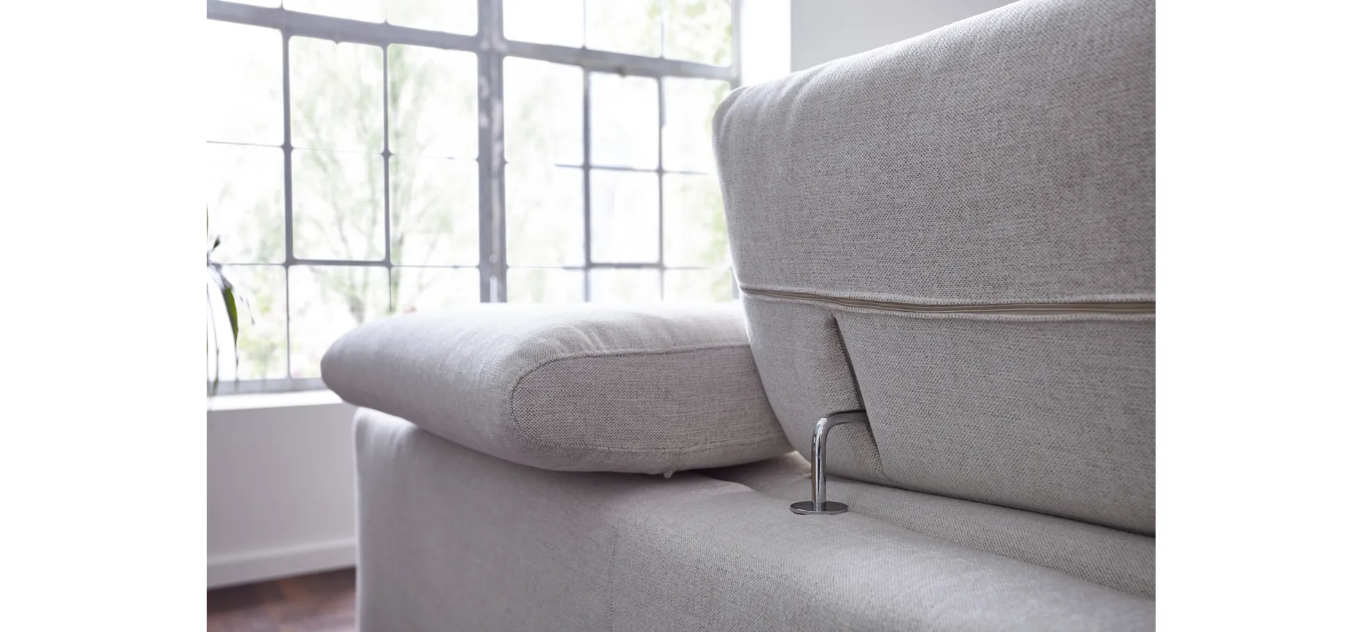 Ecksofa Felipa - Ecke links mit 2,5-Sitzer inkl. Armlehne verstellbar und Rückenlehne/Sitztiefe verstellbar (motorisch), Stoff, Natur