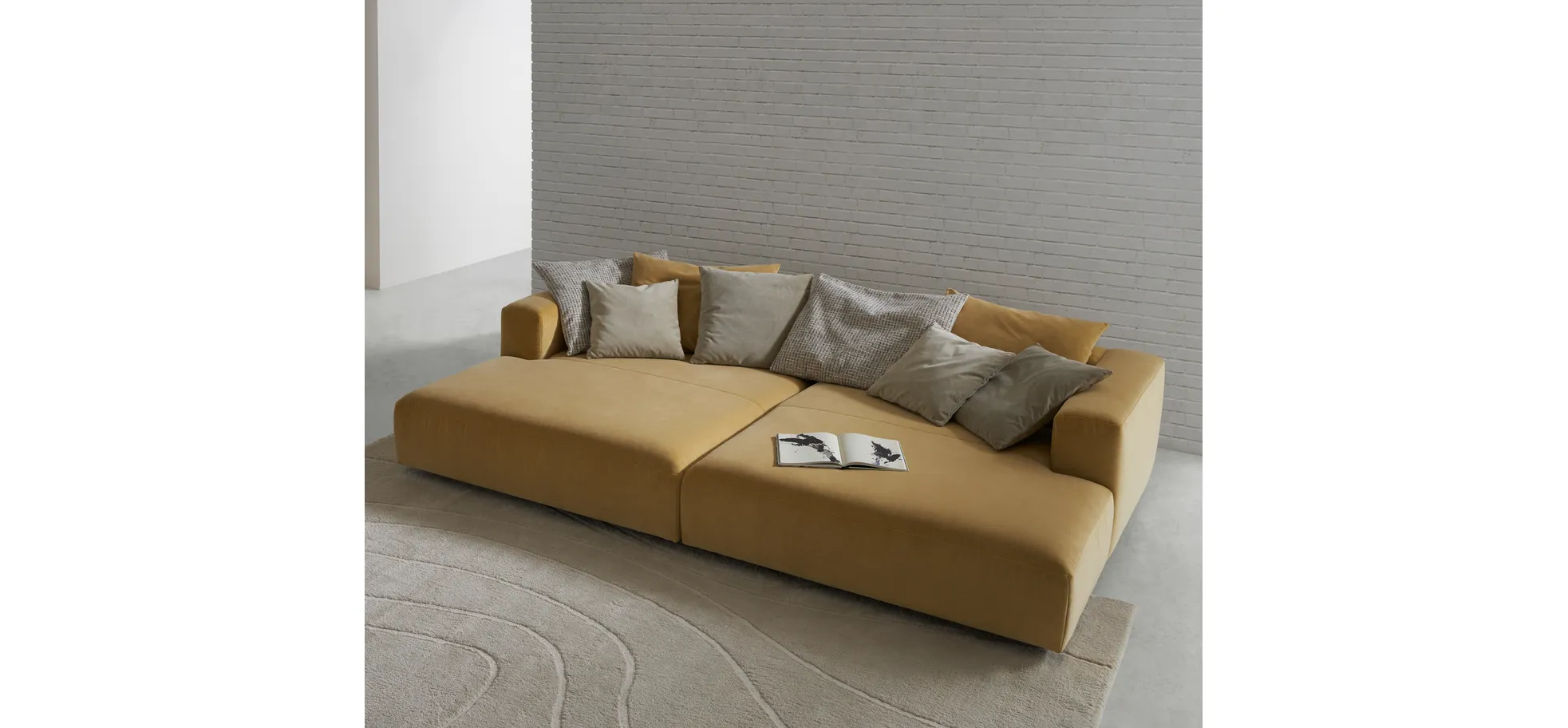 Megasofa Caruso - inklusive Kissen, Velour, Senfgelb