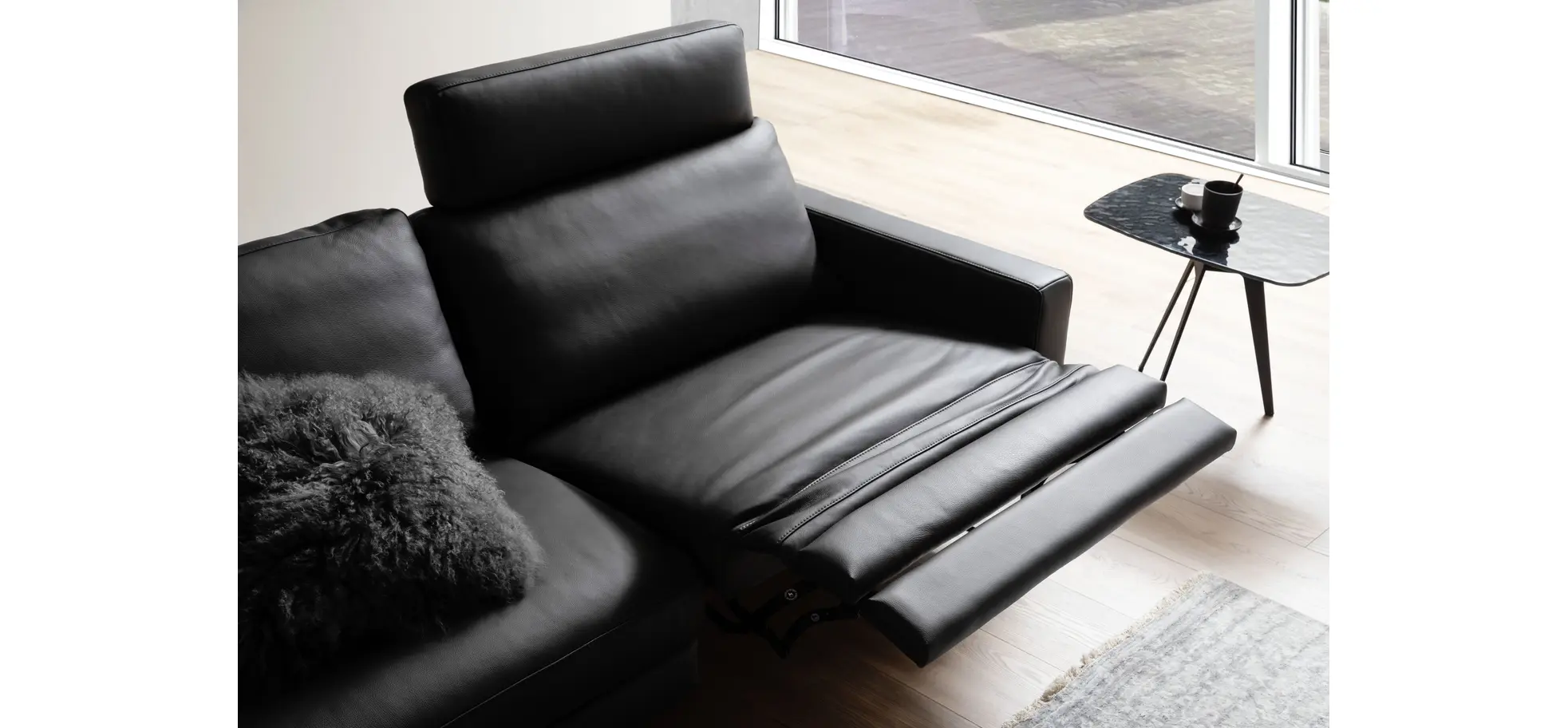 Sofa Enna - 3,5-Sitzer inklusive Relaxfunktion (motorisch), links und rechts, Leder, Anthrazit