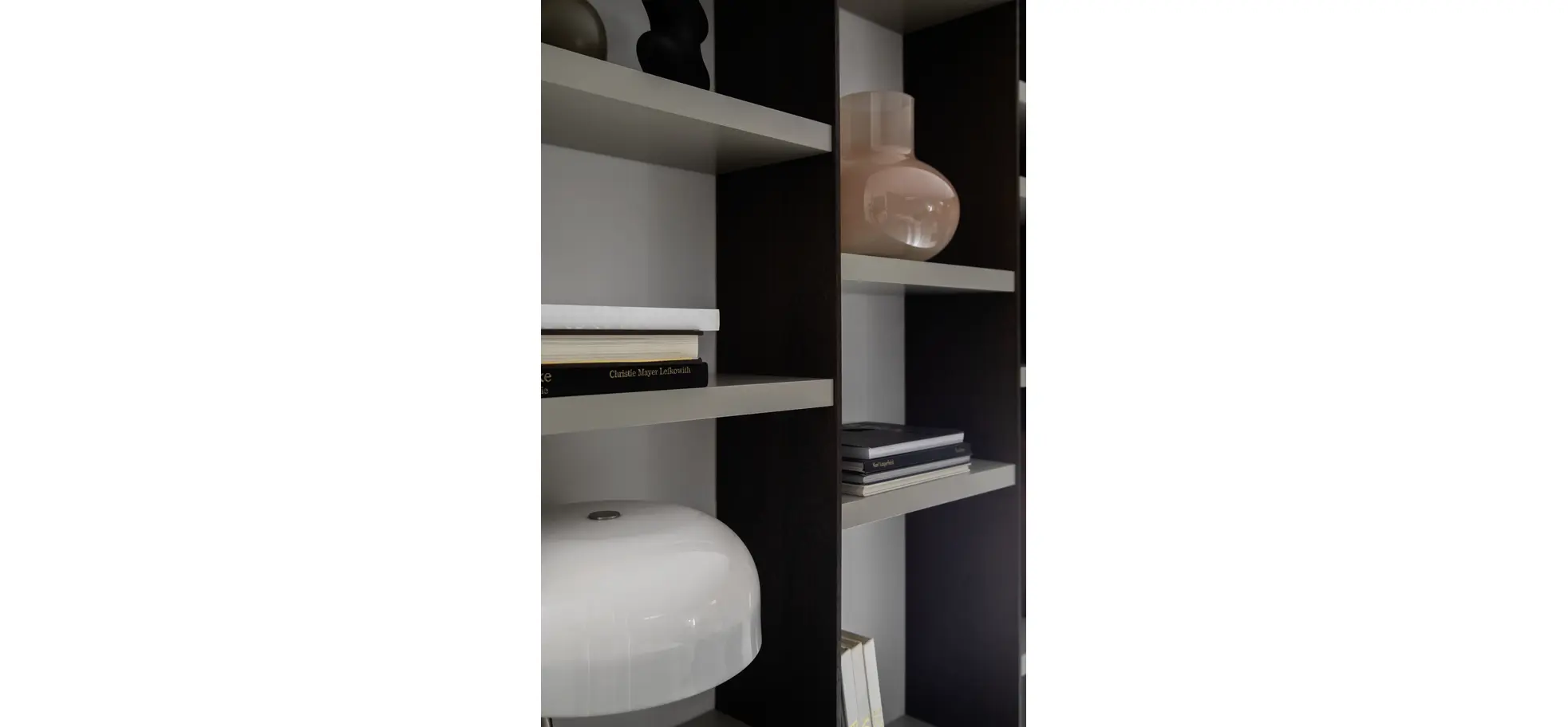 Wohnwand 3900 - Lack matt, hellgrau