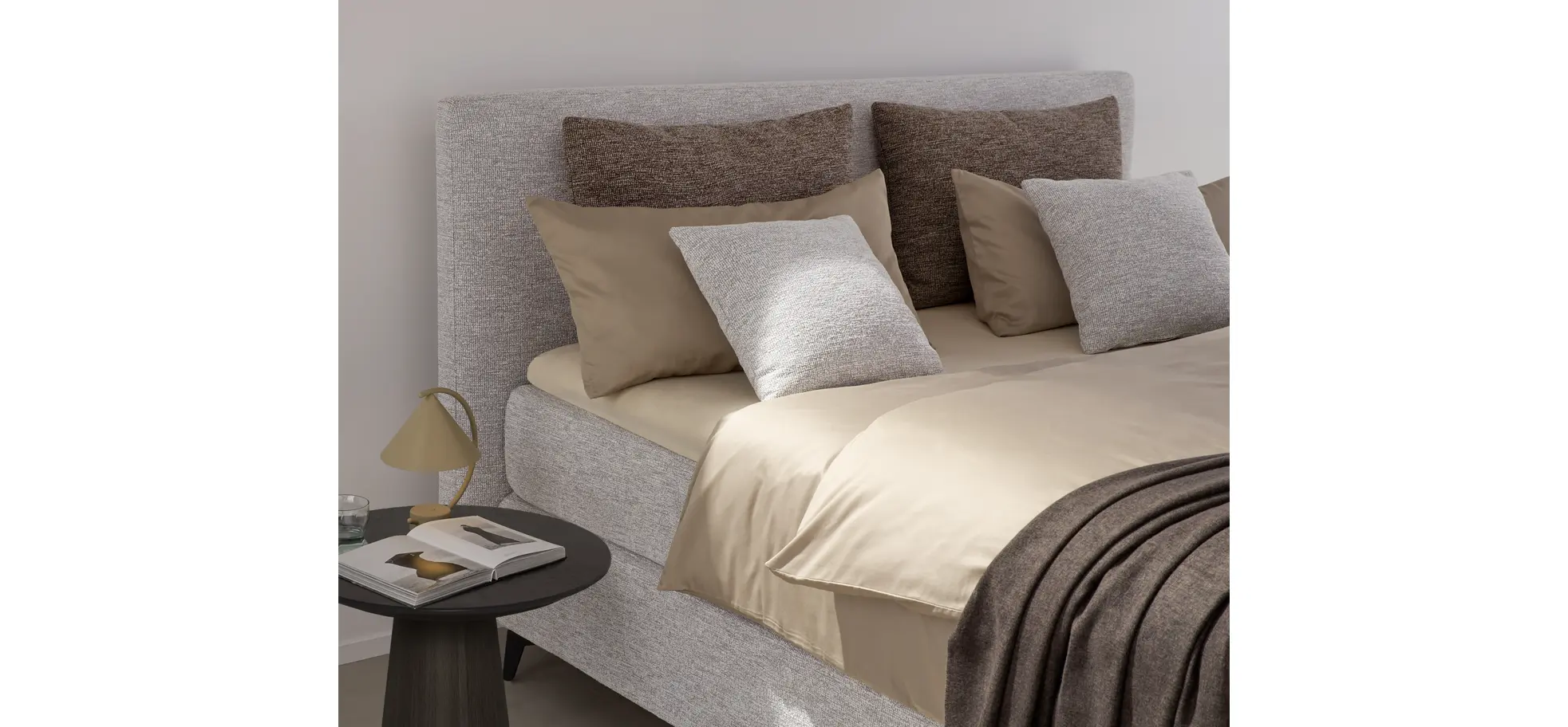 Boxspringbett Delia - Liegefläche ca. 180x200 cm, Stoff, Ecru