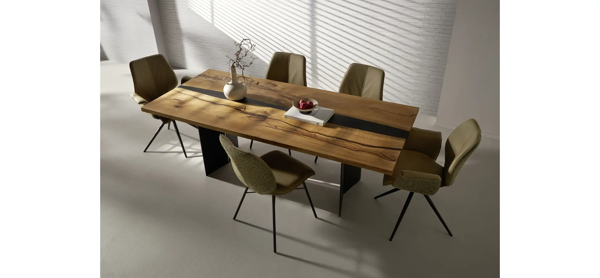 Esstisch Nera - LB ca. 220x110 cm, Asteiche massiv, Epoxy