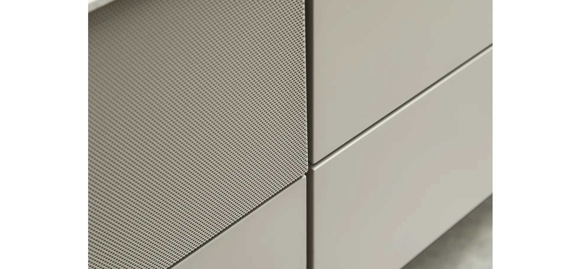 Wohnwand 3900 - Hängend, Lack matt, Kaschmir, Helles Rosa