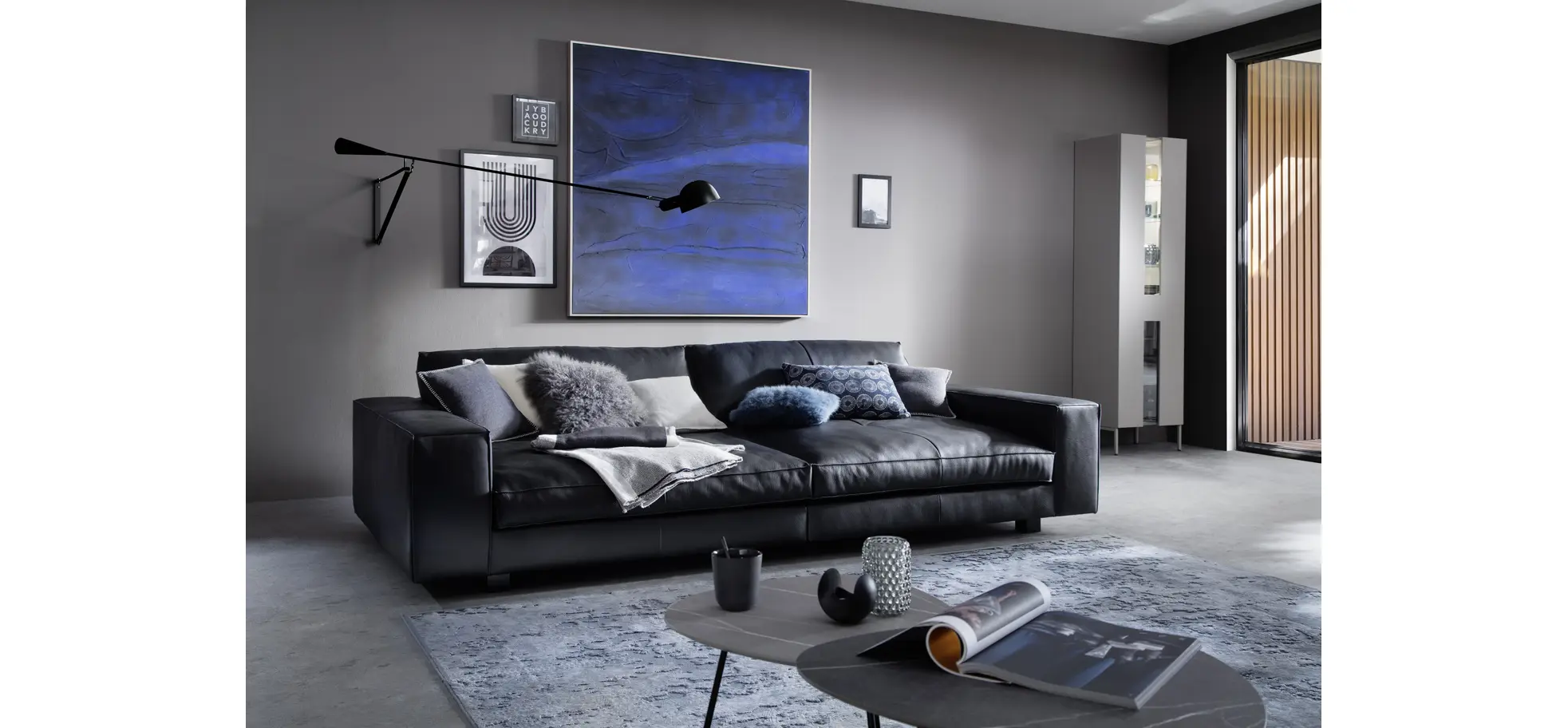Sofa Aprino 1 - 4-Sitzer XXL, Leder, Schwarz, Armlehne Block