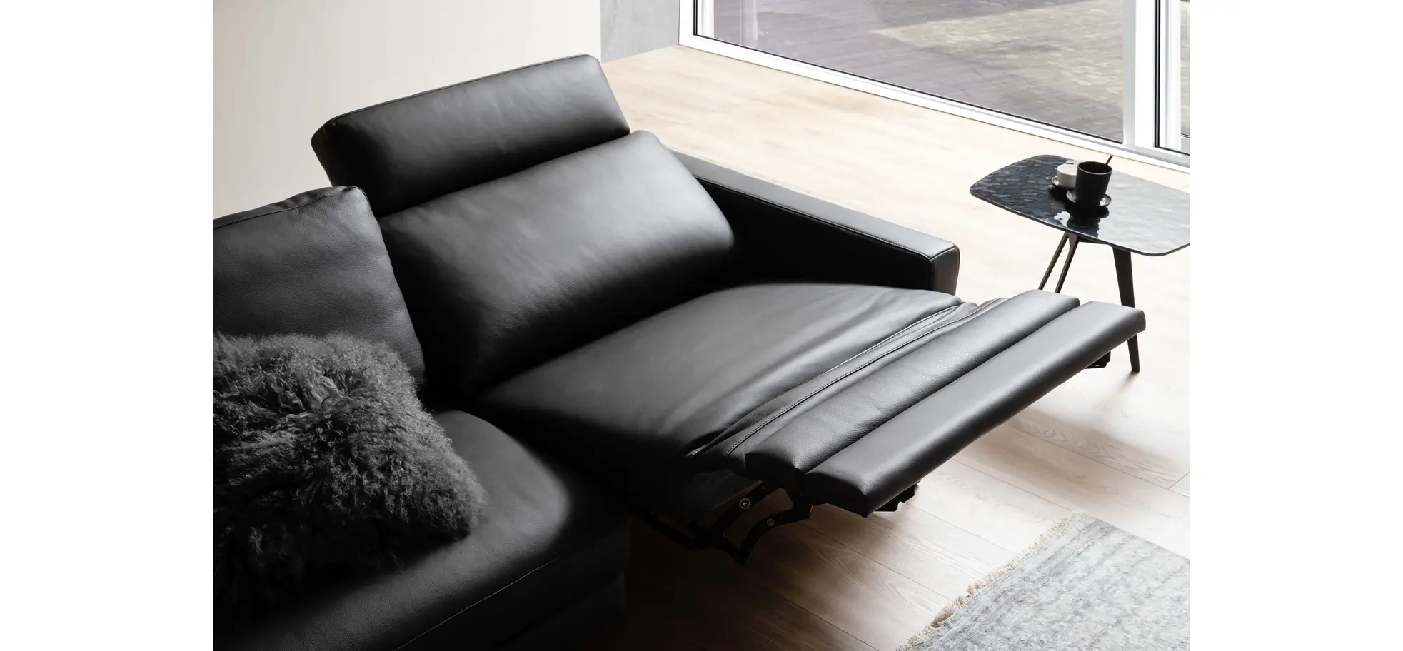 Sofa Enna - 3,5-Sitzer inklusive Relaxfunktion (motorisch), links und rechts, Leder, Anthrazit