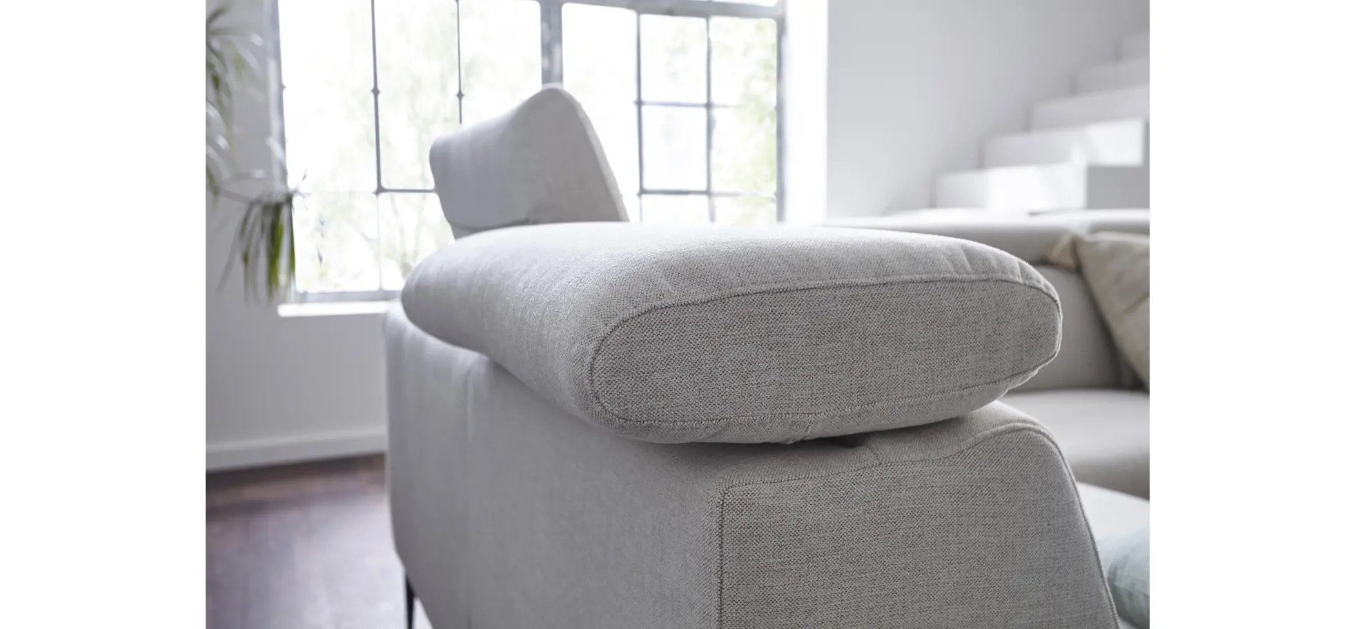 Ecksofa Felipa - Ecke links mit 2,5-Sitzer inkl. Kopfteil verstellbar, Stoff, Natur