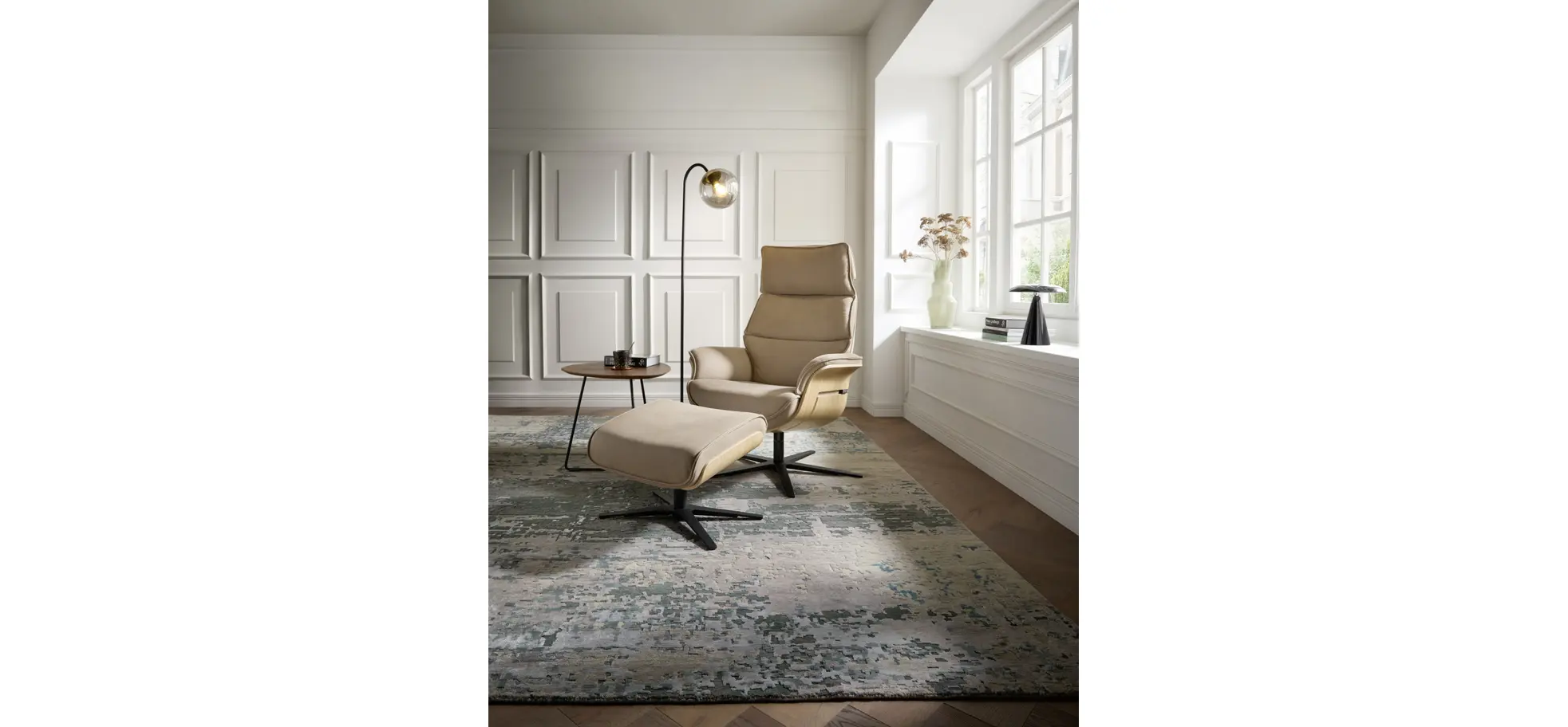 Relaxsessel Perano - Drehbar, Wildeiche hell, Leder, Beige