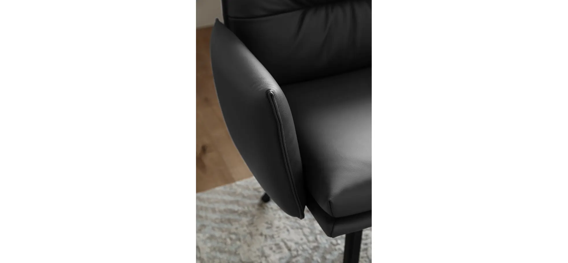 Bank Coscino - 3,5-Sitzer, inklusive Armlehnen, Leder, Schlamm