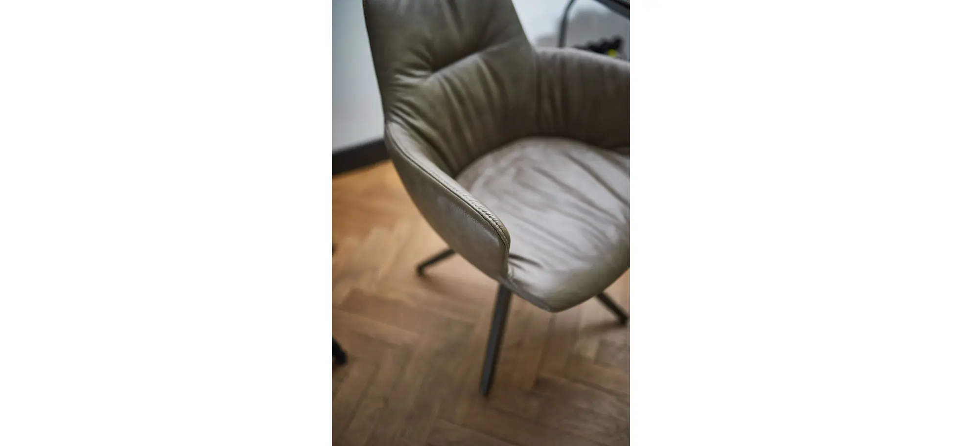 Armlehnstuhl Pegara - Leder, Ash, Gestell, Anthrazit