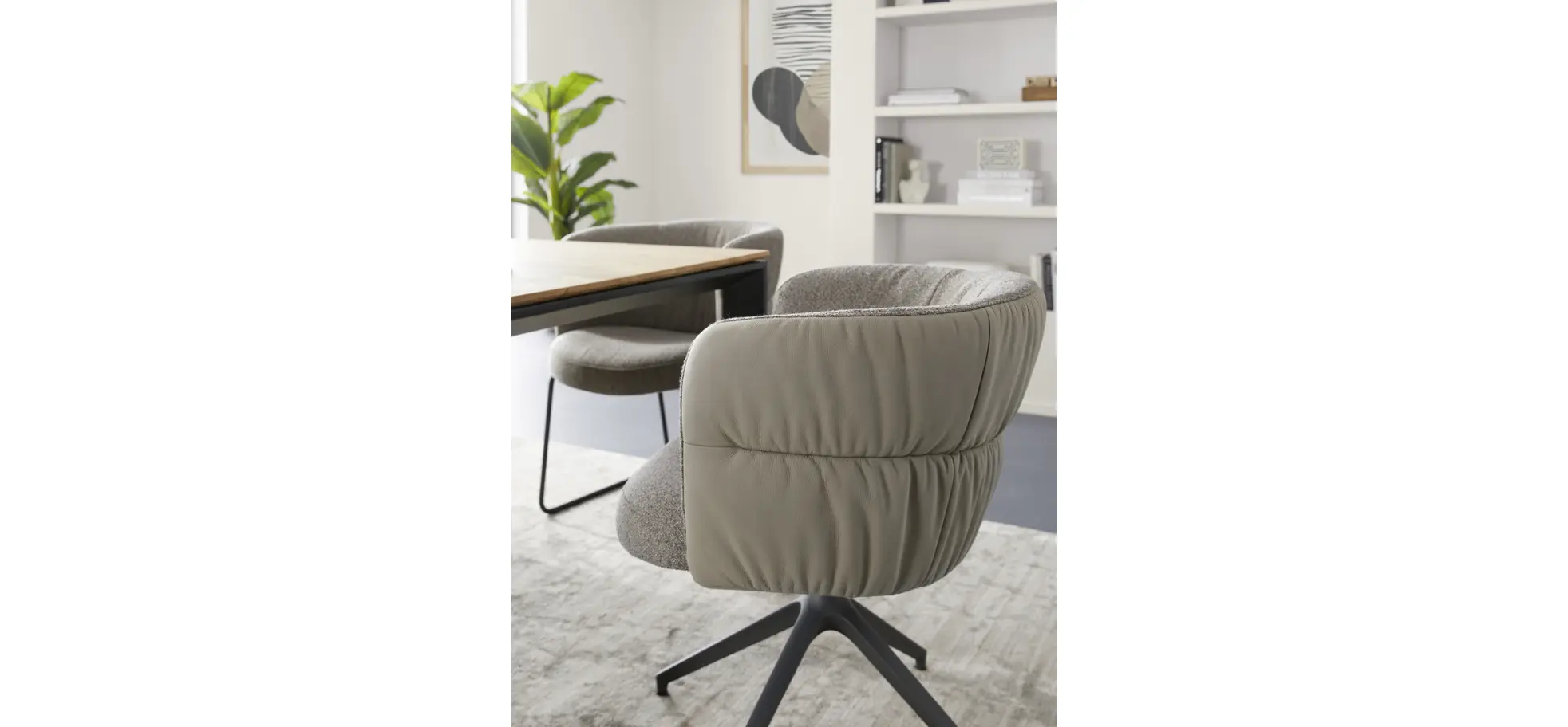 Armlehnstuhl Milana - drehbar, Leder Grau, Stoff Graubraun