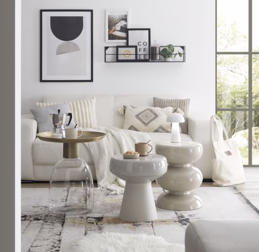 Beistelltisch - Ø/H ca. 50x50 cm, Messing Antik