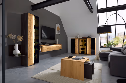 Wohnwand mit Beleuchtung - Asteiche massiv