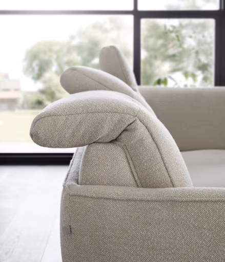 Ecksofa Amadena - 2-Sitzer mit Ecke rechts inkl. Relaxfunktion motorisch, Sitzvorzug und Kopfteilverstellung, Stoff, Creme