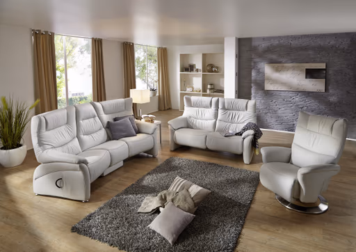 Trapezsofa EM Aarhus - mit Cumulyfunktion elektrisch inkl. ausklappbarer mittl. Rücken, Leder, Silbergrau