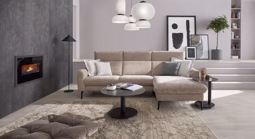 Ecksofa Avela - 2,5-Sitzer mit Longchair rechts inkl. Kopfteile verstellbar und Longchair verstellbar (motorisch), Stoff, Bisquit