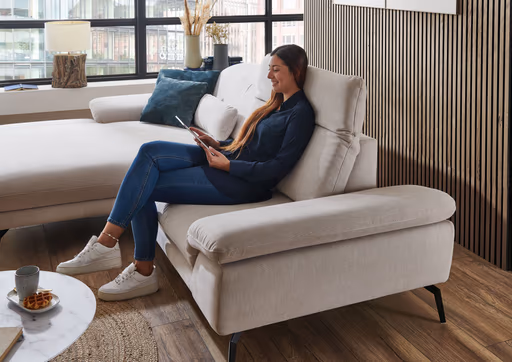  Ecksofa - Longchair links mit 1,5-Sitzer, Kopfteil verstellbar, Stoff, Ecru