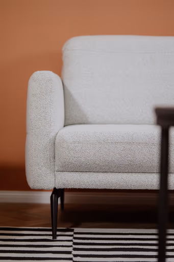 Sofa Estrela 2.0 - 2,5-Sitzer inkl. Kopfteil/Armteil verstellbar und Sitzvorzug motorisch, Stoff, Creme