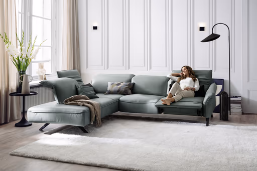 Ecksofa Bormio - Ecke links mit 2,5-Sitzer inklusive motorischer Fußteilverstellung, Leder, Jade