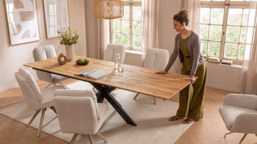 Esstisch Liora - ausziehbar, LB ca. 180x95 cm, Wildeiche massiv, natur geölt